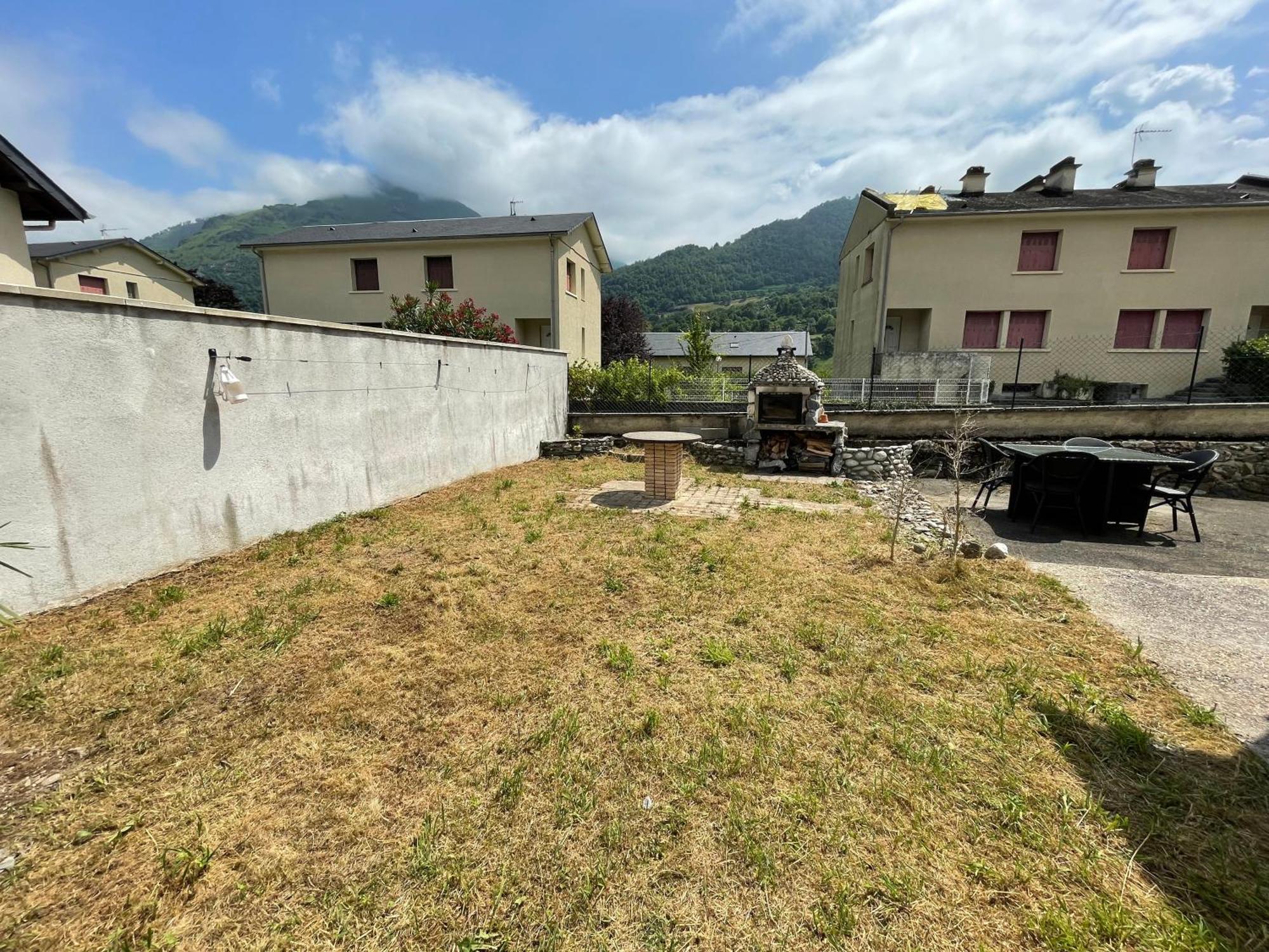 Appartement Cocoon Avec Jardin Et Vue Montagne Laruns Exterior photo